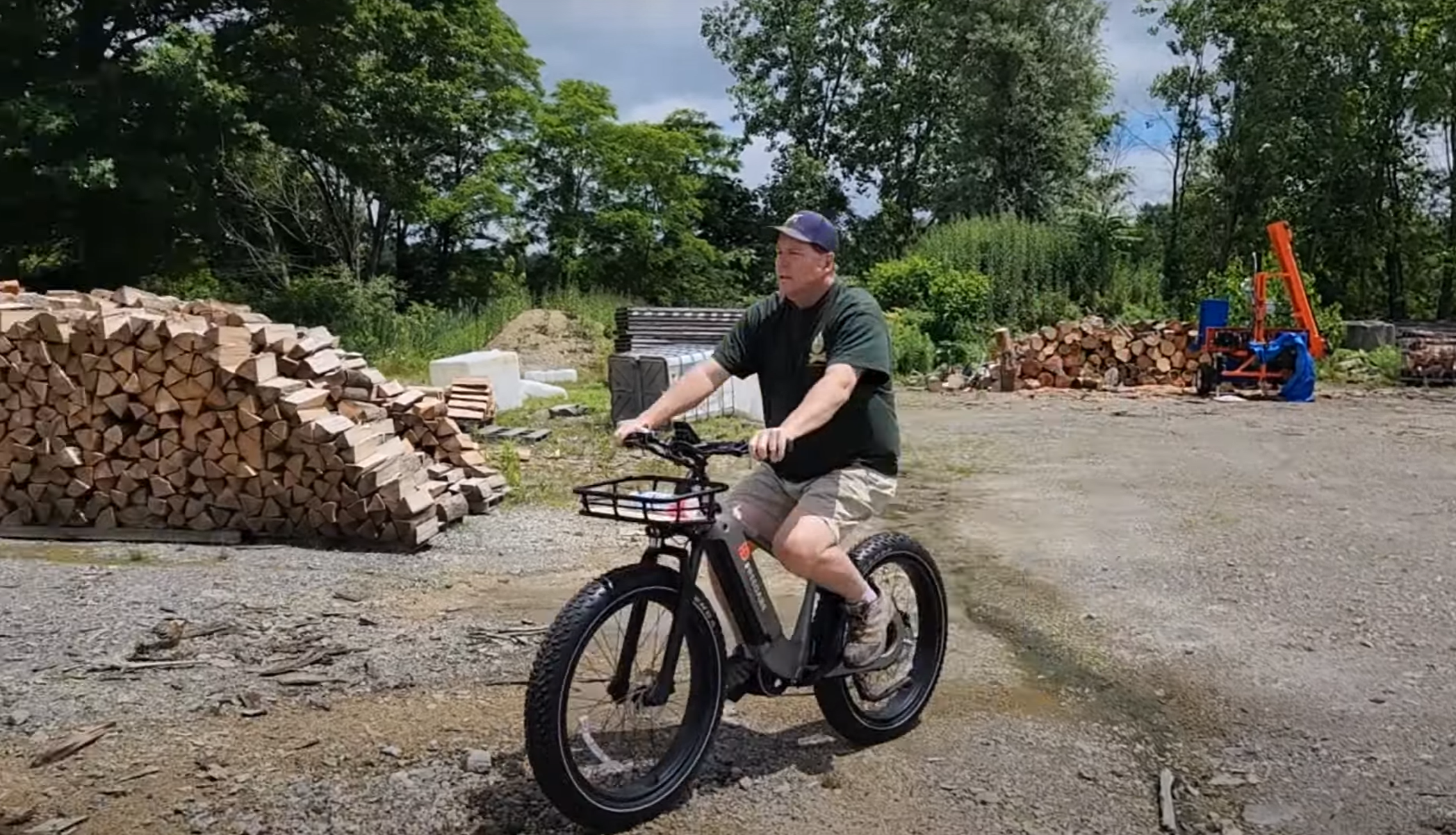 radcity 5 plus vs aventon level 2